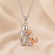 ADORA | ETERNAL EMBRACE NECKLACE