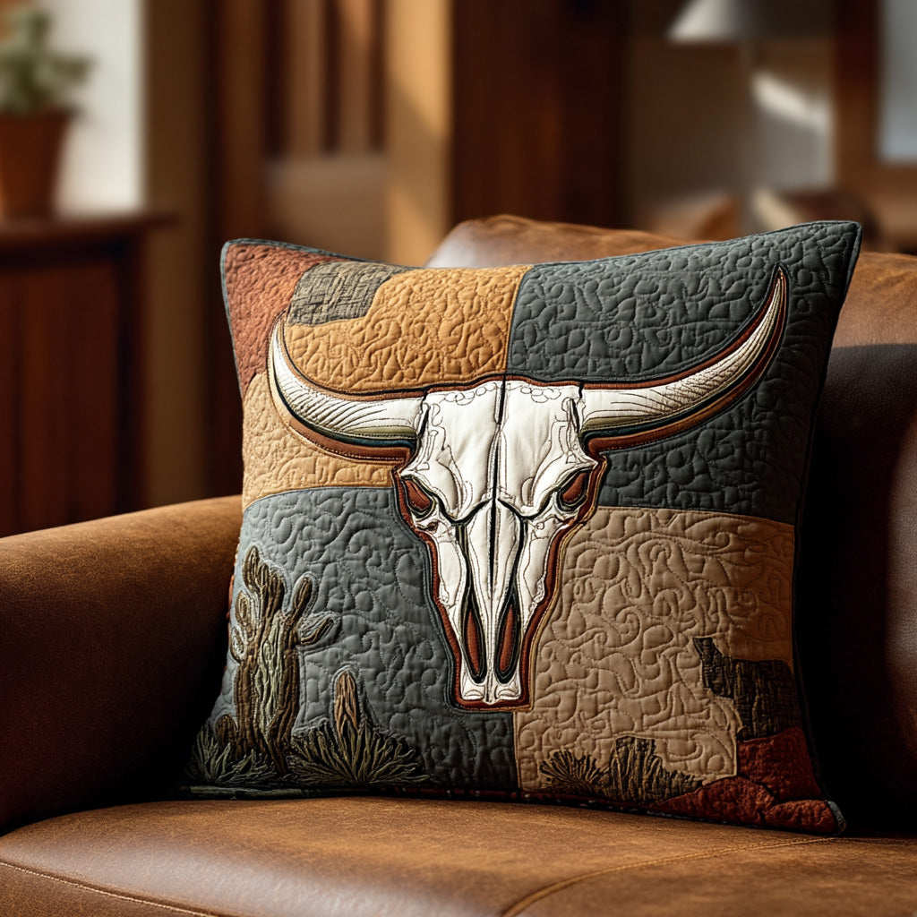 WESTERNHORN | RUSTIC BULL SKULL QUILTED CUSHION COVER