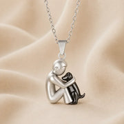 ADORA | ETERNAL EMBRACE NECKLACE
